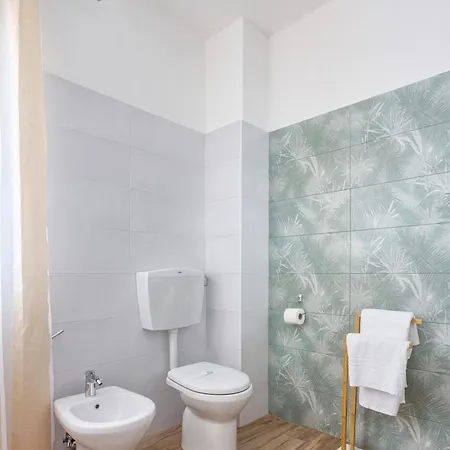 Lanterna Del Delta 3*