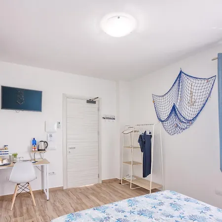 Lanterna Del Delta 3*